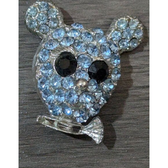 Weiss Vintage Mouse Brooch With Blue Crystals  Silver-Tone Finish Estate sparkle - Picture 4 of 7